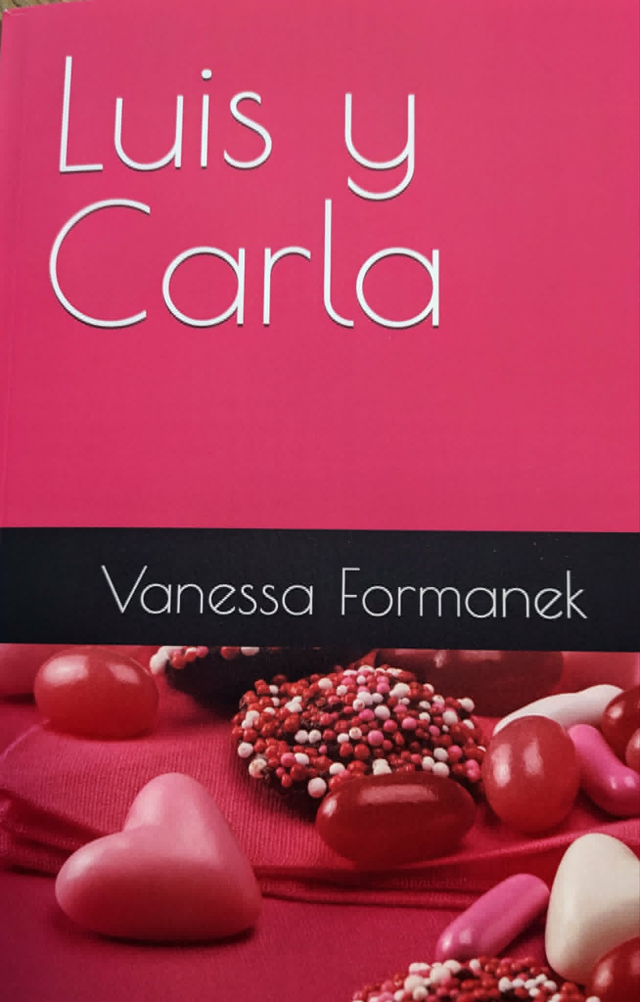 Luis y Carla- Una Historia de Amor - BUY IN AMAZON (link in details)